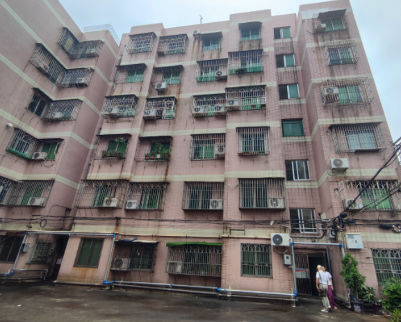 受鹤山市人民法院委托，对广东省鹤山市沙坪镇前进路39号一房屋价值进行评估